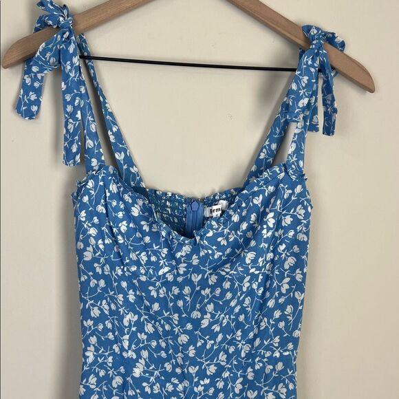 Reformation Blue Floral Nikita Dress in Marie - 0 - Picture 4 of 10